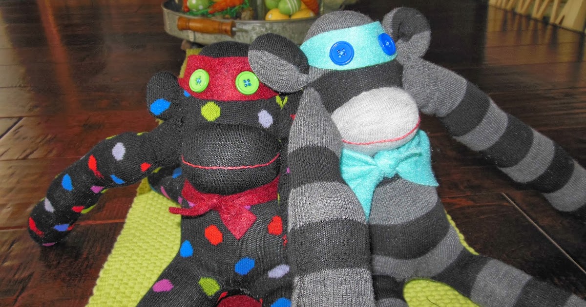 Sock Monkeys 4 Kids NOT ENOUGH MONKEYS.........