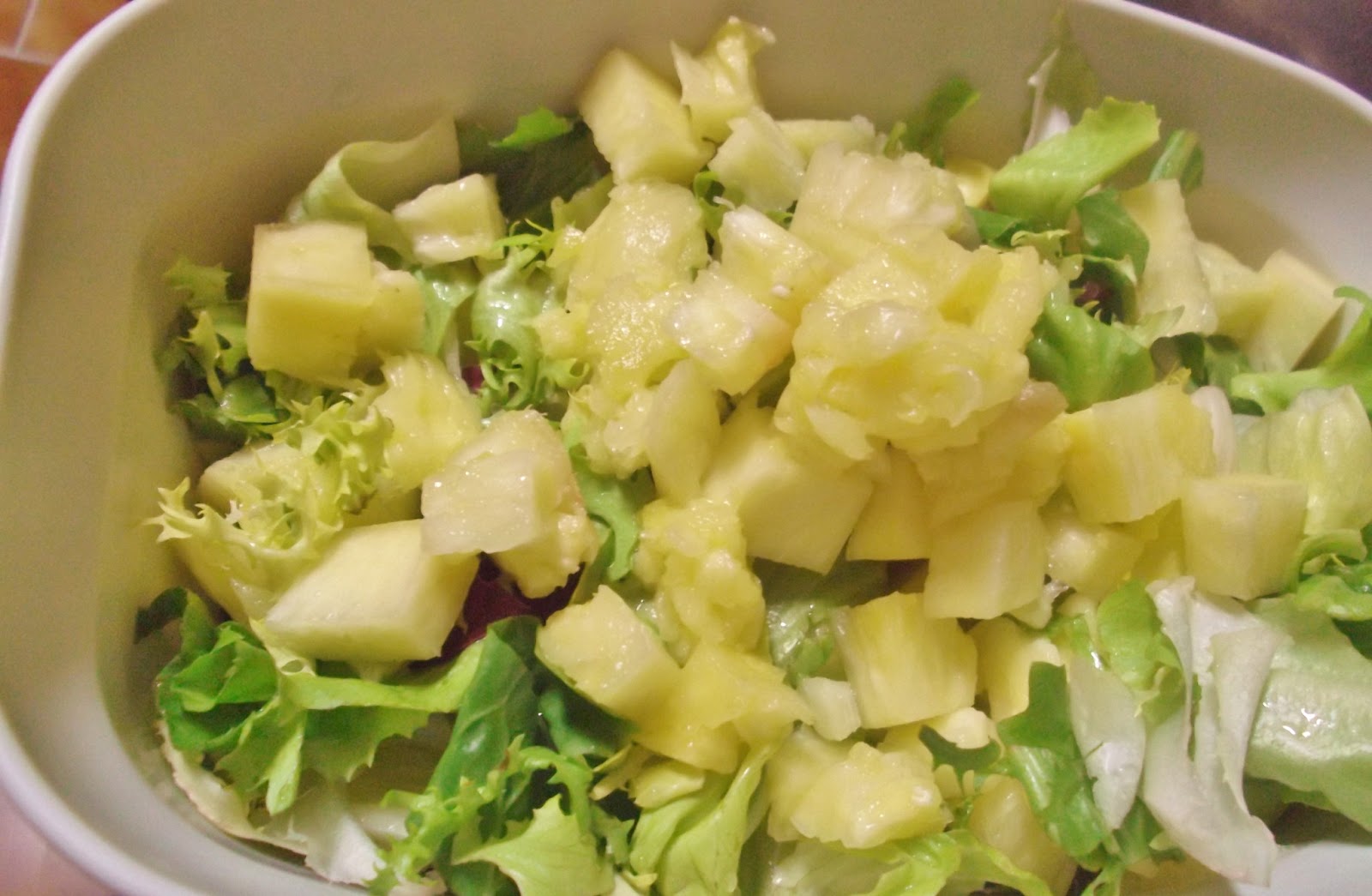 Resultado de imagen para ensalada de pollo con piña