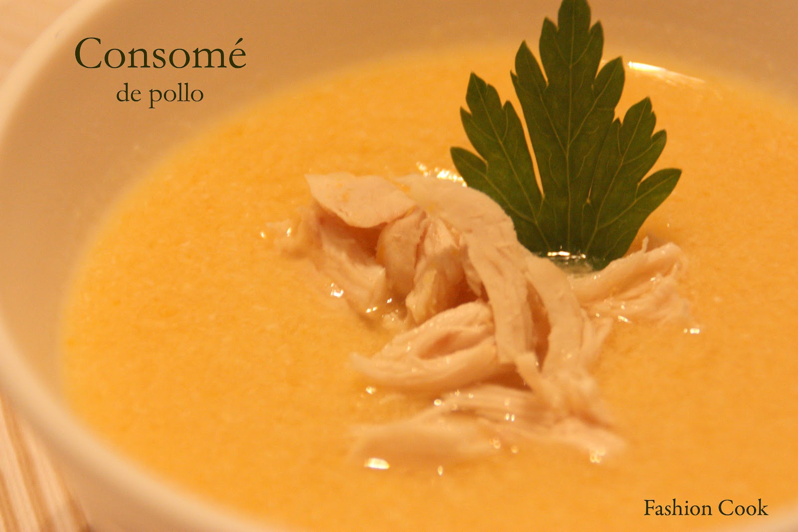 Fashion Cook Consomé de pollo (Thermomix)