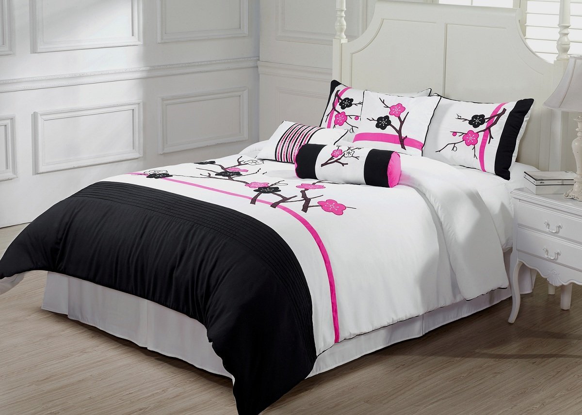 Pink Black and White Bedding Sets for Girls, Tweens and Teens