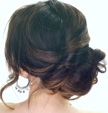 3 Minute Side Bun Hairstyle Tutorial Easy Girls Hairstyles