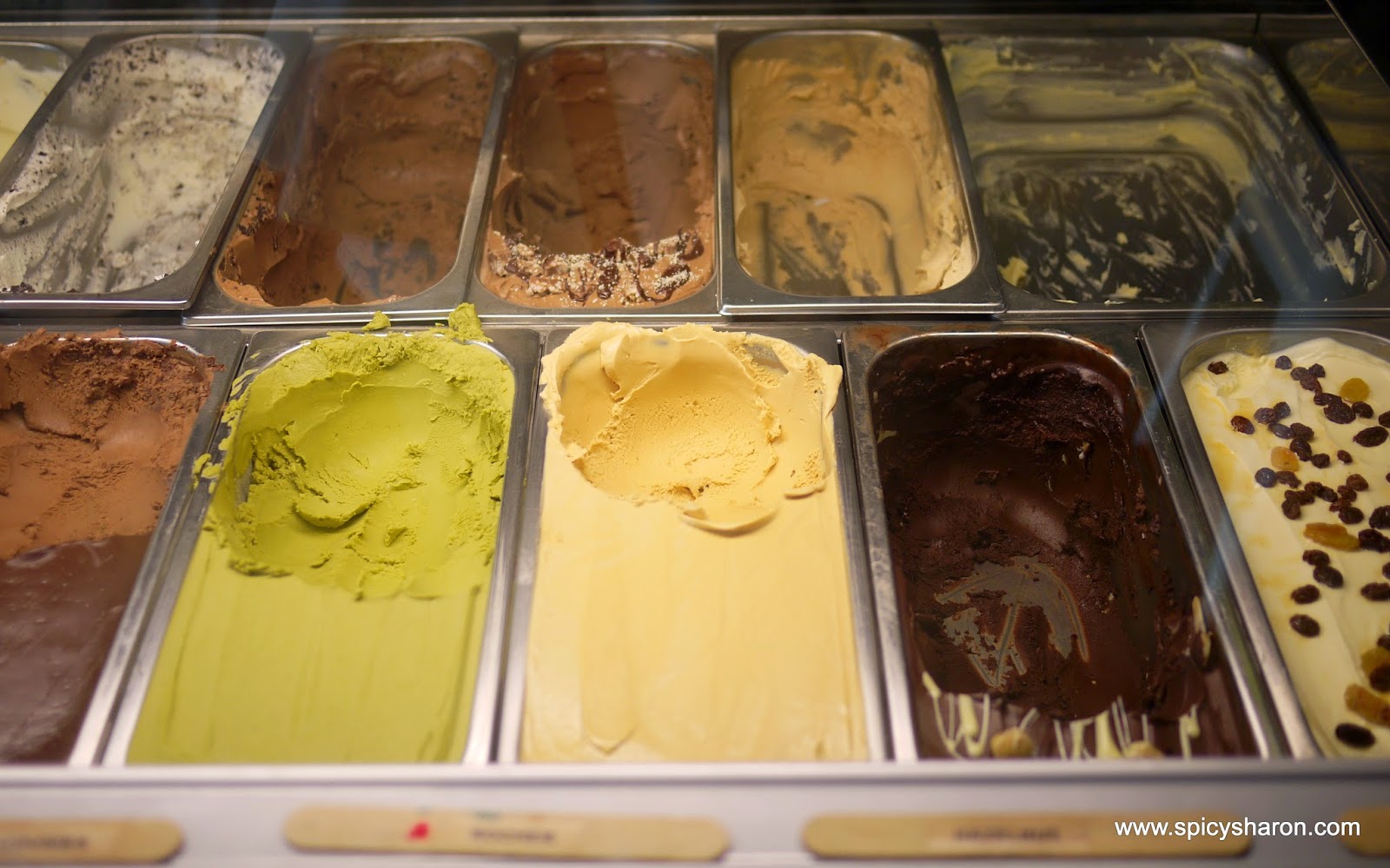 Second Sunday & Inside Scoop Damansara Jaya PJ Average Neighborhood