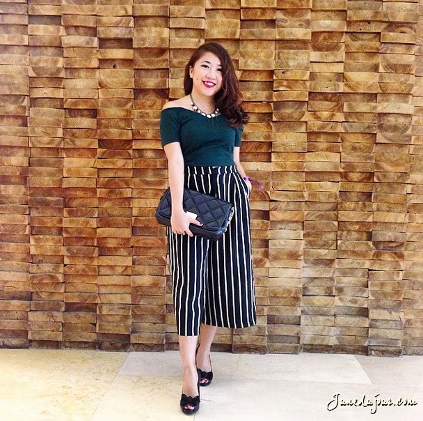 My New Brunette Waves with The Comb Studio | JuneduJour ... My New Brunette Waves with The Comb Studio | JuneduJour ...