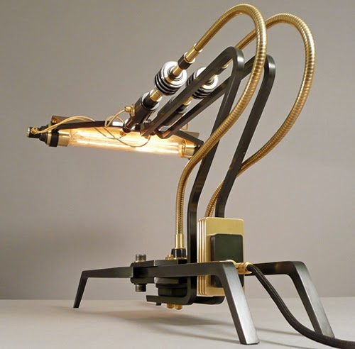 08a-Desk-Lamp-Artist-Frank-Buchwald-Designer-Manufacturer-Furniture-Lights-Painter-Freelance-Illustrator-www-designstack-co 