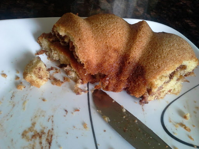 Apple Walnut cake