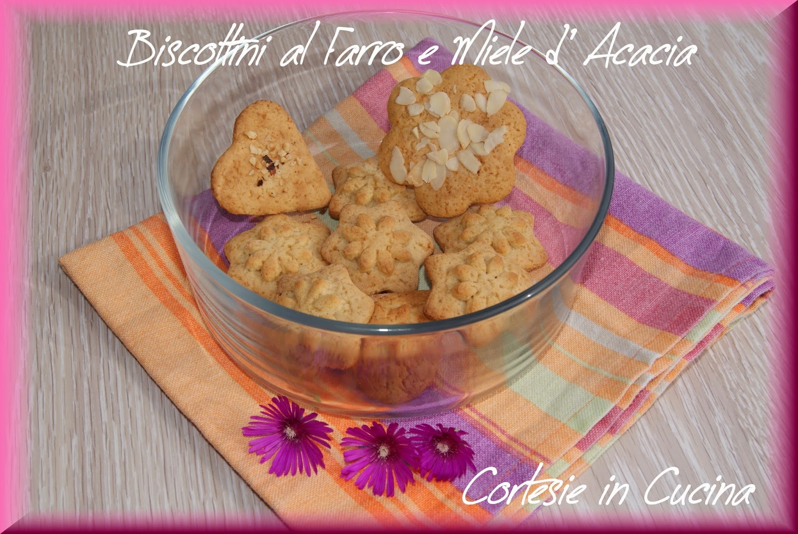 Biscottini con farina di farro e miele