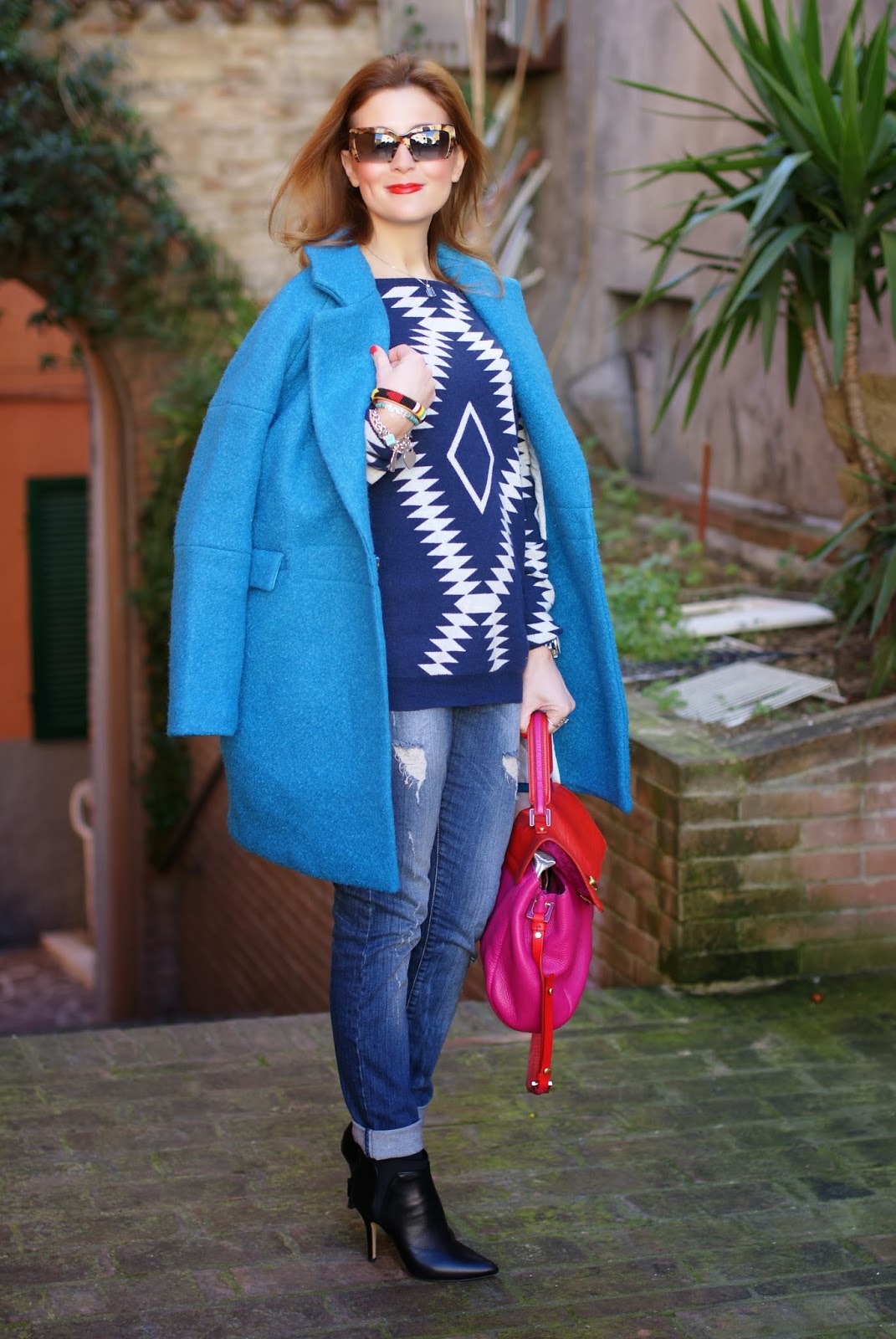 Choies Blue woolen ovoid coat, Marc by Marc Jacobs color block bag, Fashion and Cookies, fashion blogger