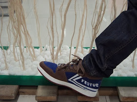 report canvas shoes