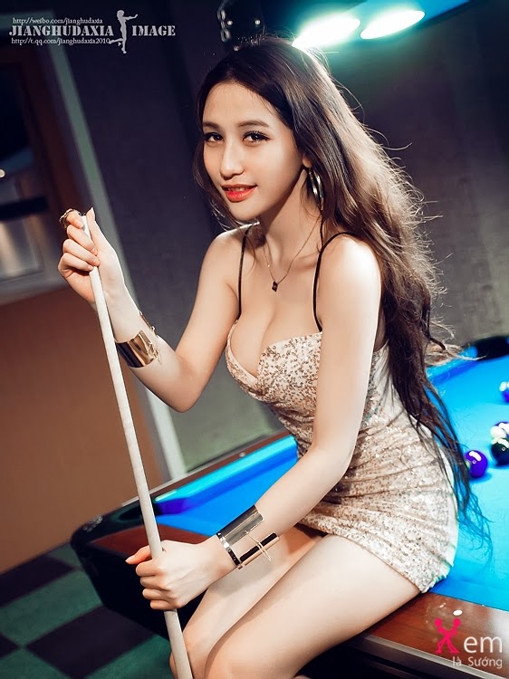 Girl xinh nóng bỏng là em