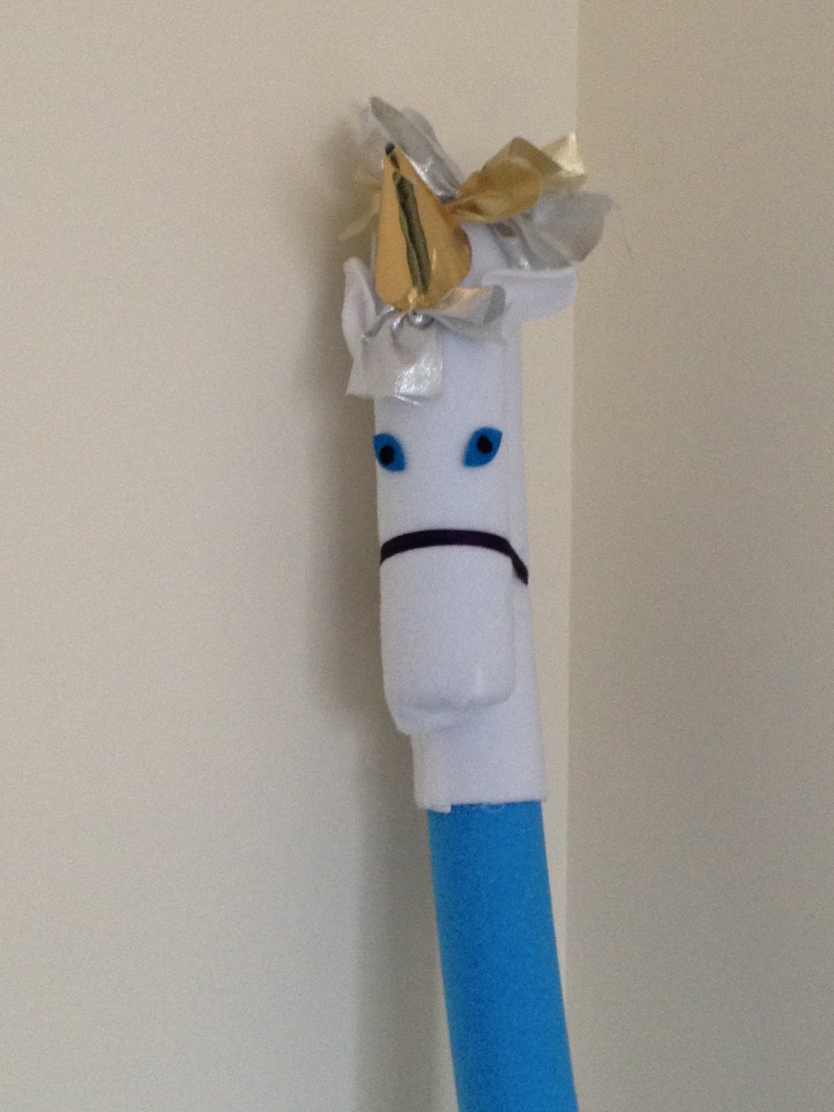 Crafty Kidz Pool Noodle Hobby Horses