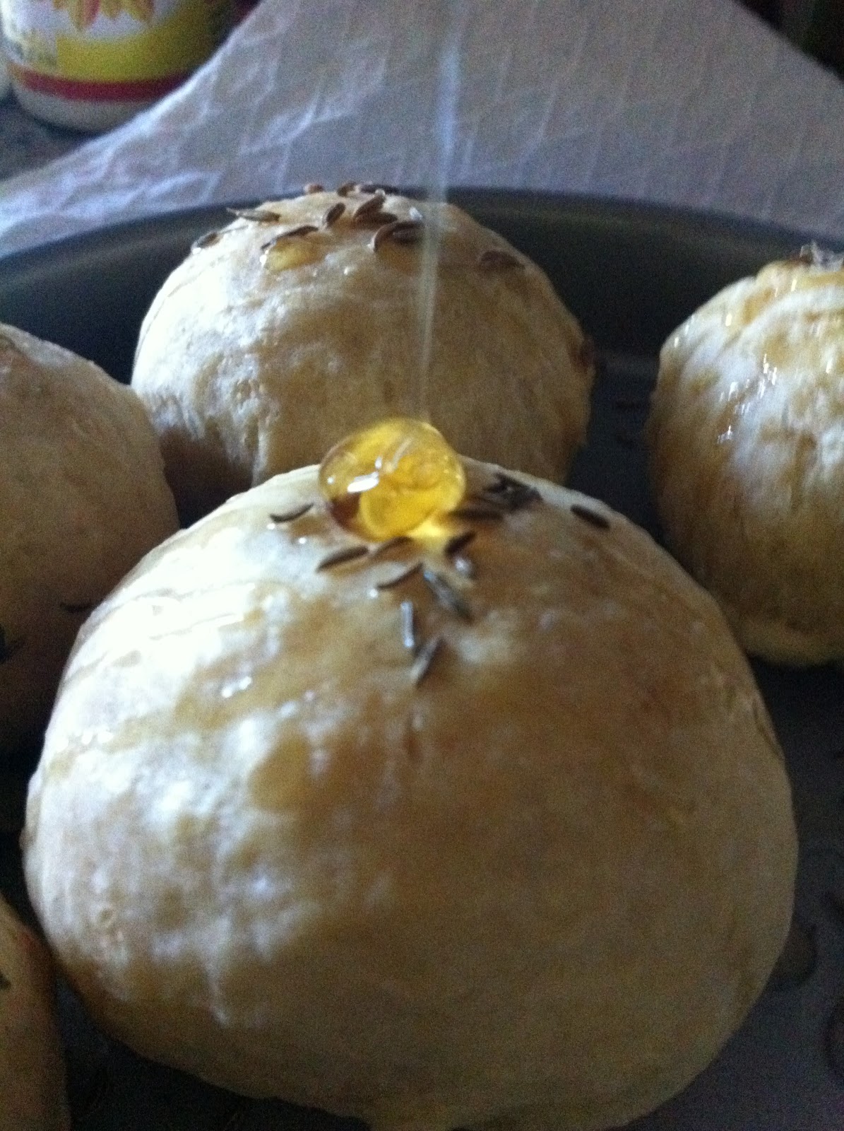 Khaliyat Al Nahl Middle Eastern Honey comb bread filled with cream