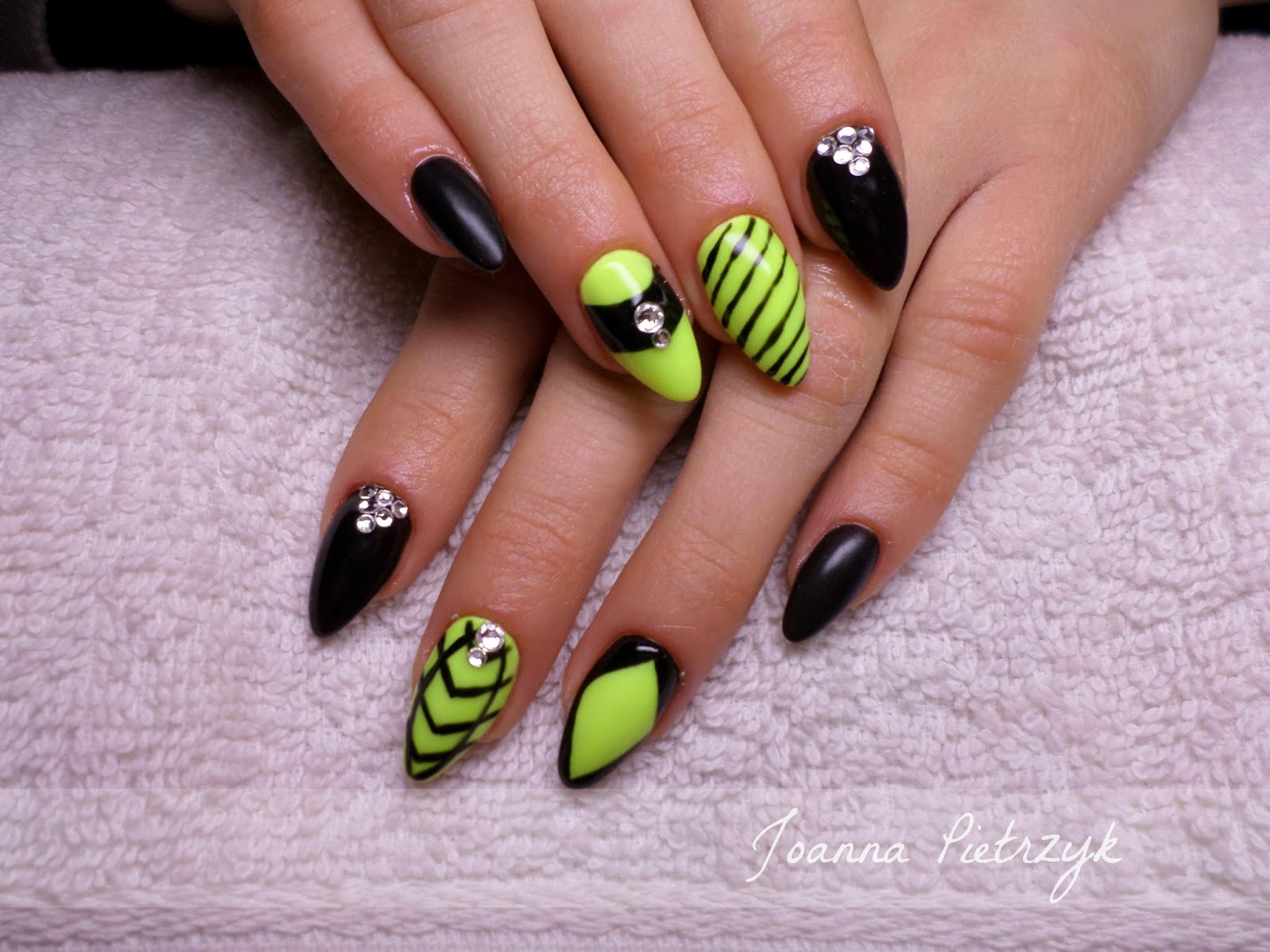 Stylizacja Paznokci Maja 2015