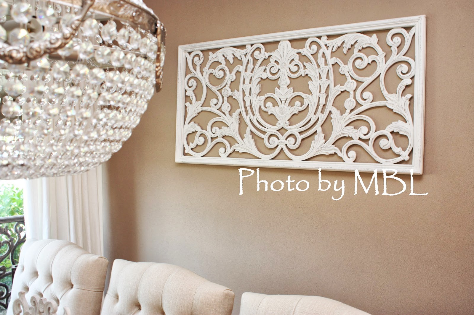 Met brocant label: landelijk houten wand & raampaneel