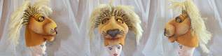 Gorro en goma espuma de Simba, Musical El Rey León