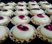 Blueberry Cheesetart (50 pcs @ RM40)