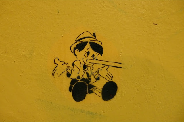 street art in santiago de chile stencil arte callejero