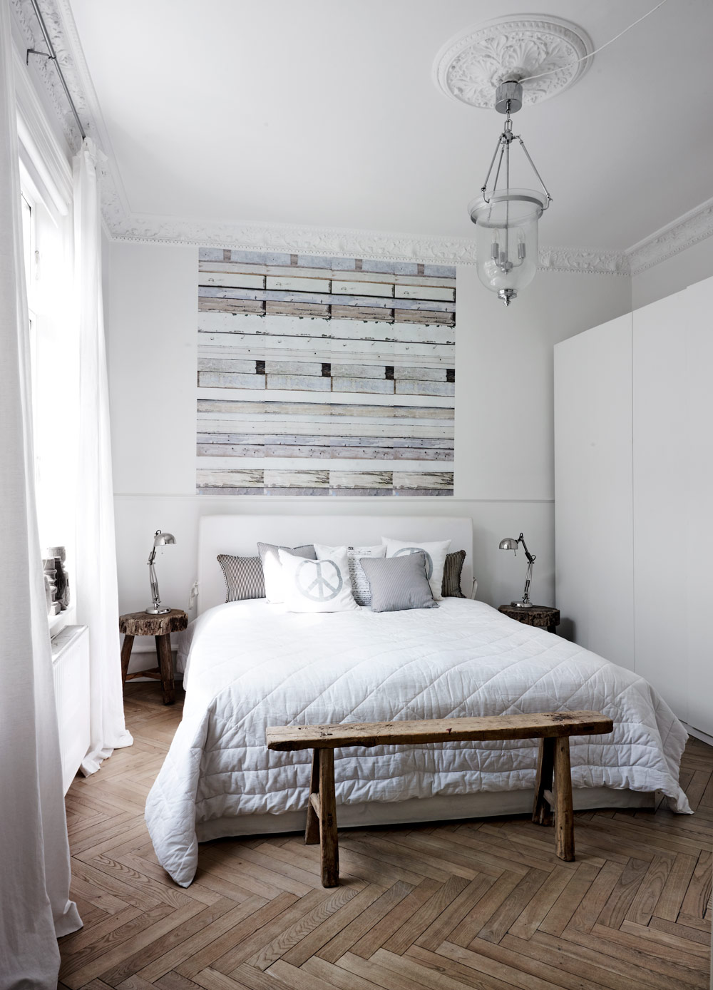 Stockholm vitt interior design: a typical danish home