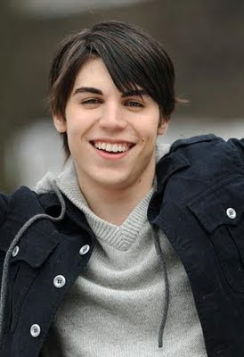 actores de television Nolan Gerard Funk actores de television Nolan Gerard Funk