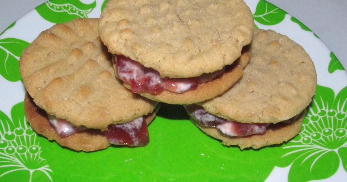 The Freshman Cook P B and J Ice Cream SammiesImprov Challenge