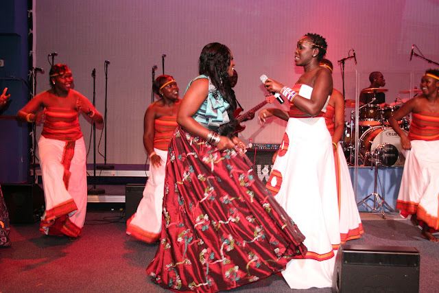 Emmy-Kosgei-Designs Emmy Kosgei Designs http://rumaafrica.blogspot.com/2012/07/african ...