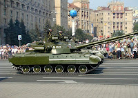 800px-Ukrainian_T-64_tanks_during_the_Independence_Day_parade_in_Kiev_(2008).JPG