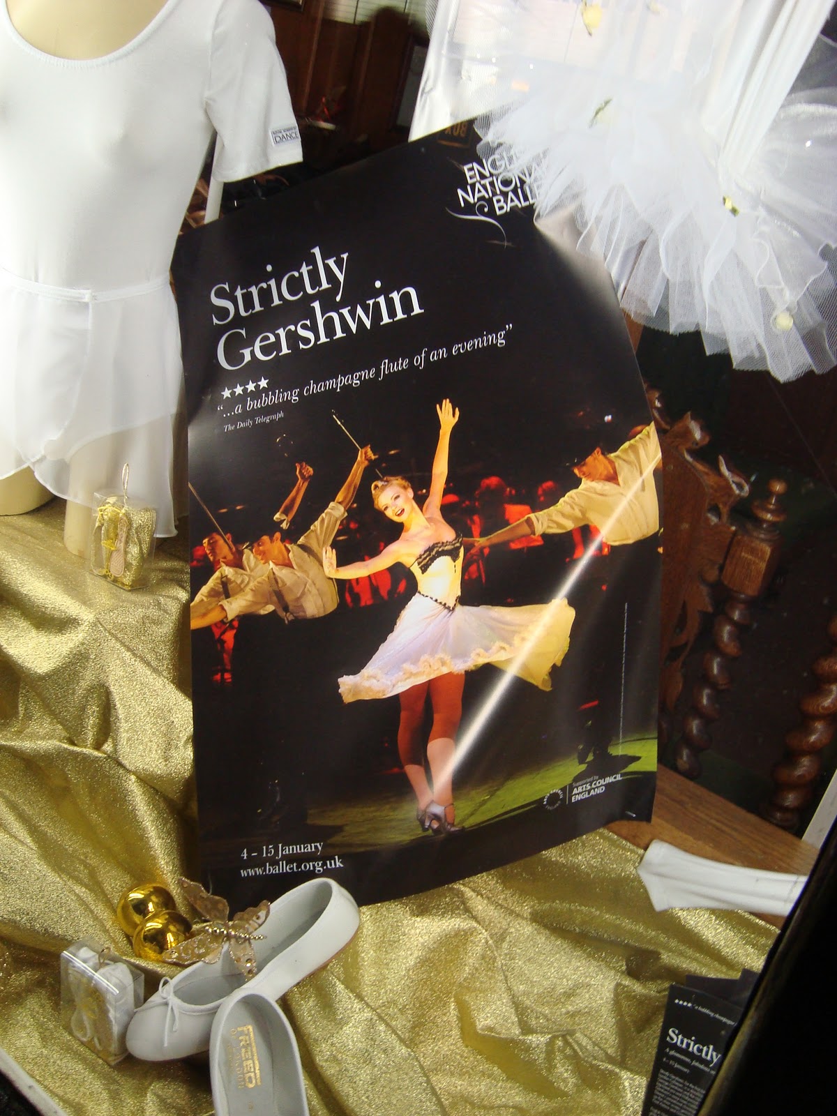 home STRICTLY GERSHWIN AT THE LONDON COLISEUM.. THE ENGLISH