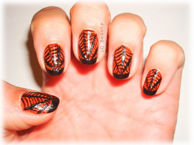 Nail Friday: Halloween Telarañas y Fantasmitas spiderwebs and ghots manicure Silvia Quiros Nail Friday: Halloween Telarañas y Fantasmitas spiderwebs and ghots manicure Silvia Quiros