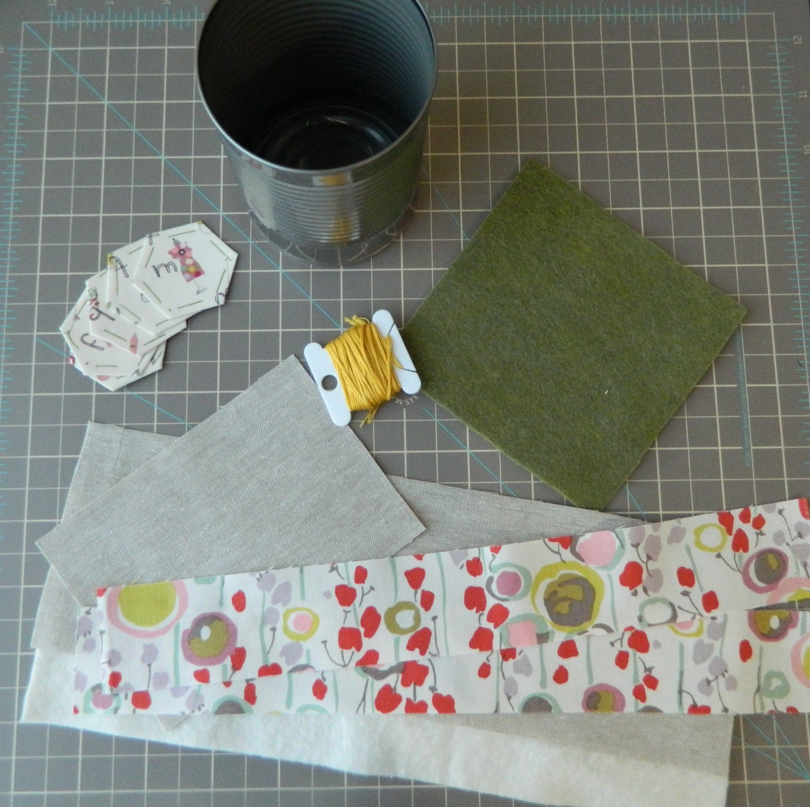 Weekend Doings Tutorial Fabric Covered Tin Can