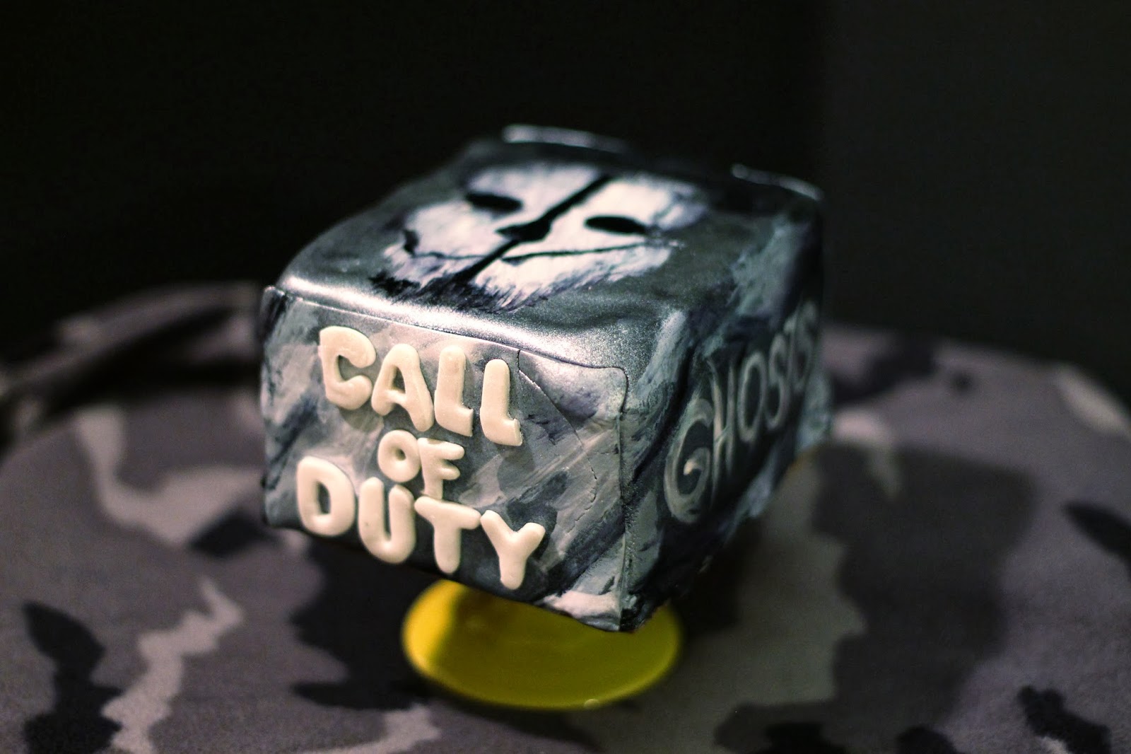 LaLa Cake: How to Make a Call of Duty Ghosts Cake