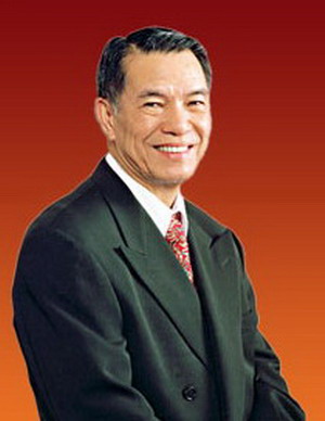 Philippine Pride 101: Lucio Tan : Chinese Filipino business magnate