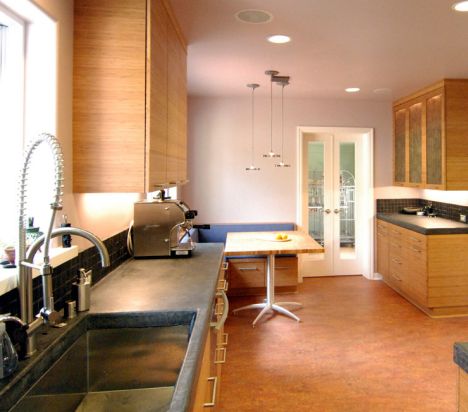 http://2.bp.blogspot.com/-WLZciP-XRx8/TWYAICu5nKI/AAAAAAAAAng/flIxE-8xbJs/s1600/interior-design-ideas-kitchen.jpg