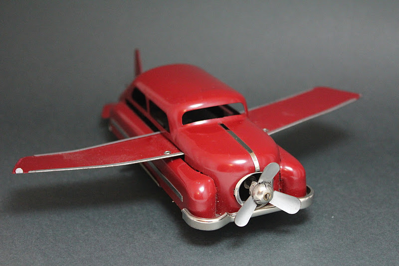 Geoff's Superheroes, Space and other incredible Toys German flying car