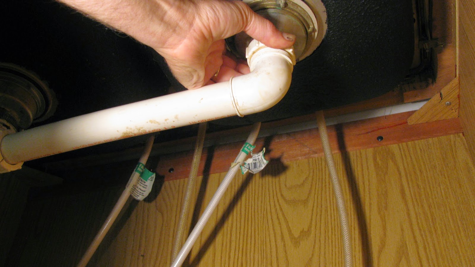 The Original Mechanic How to replace a sink strainer basket