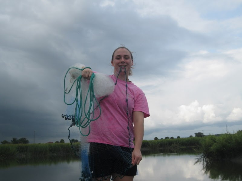 We Are The World How To Cast Net Shrimp and Small Bait for Fishing