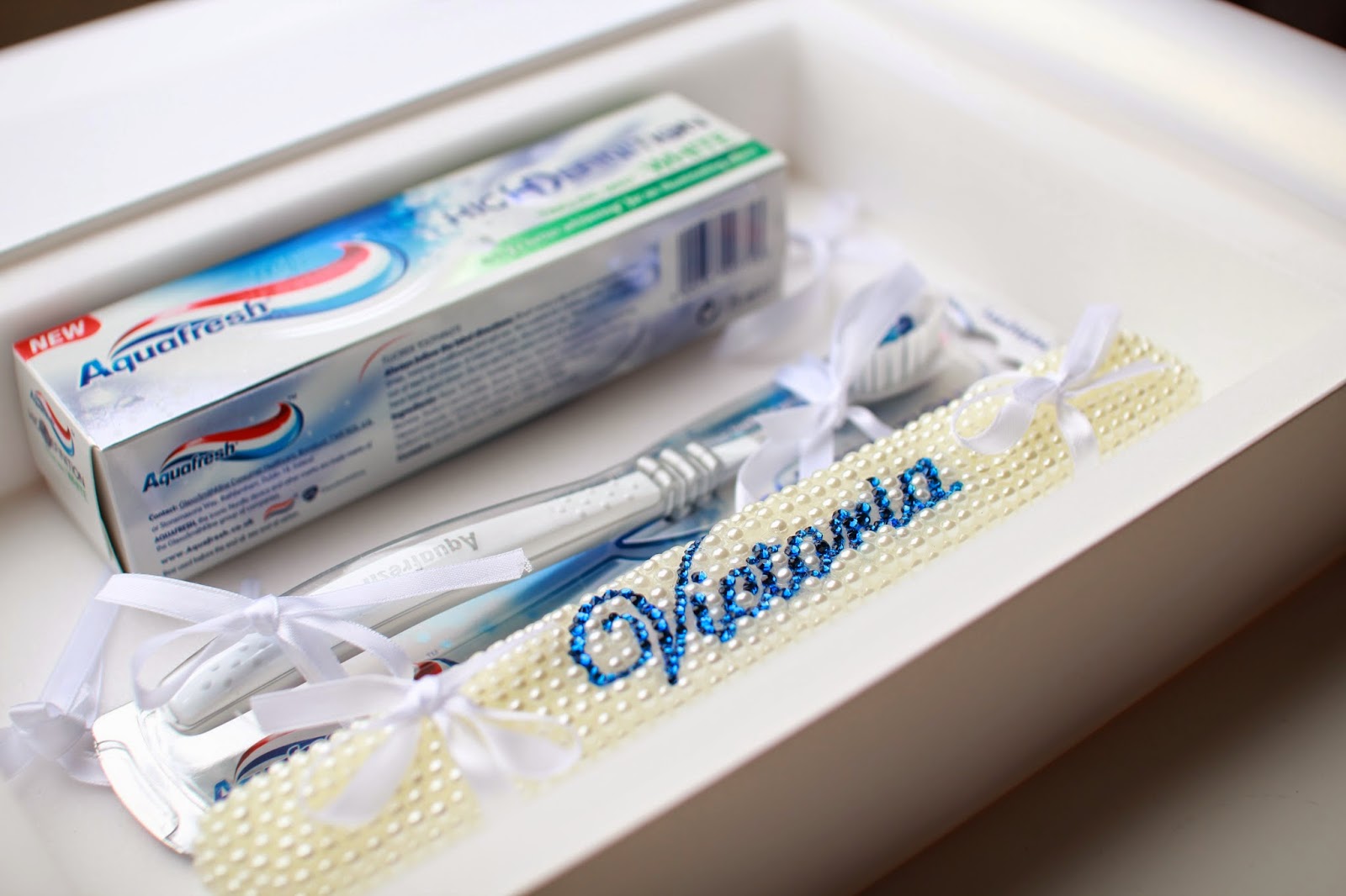 Whitening Heroes Colgate Vs Aquafresh Inthefrow