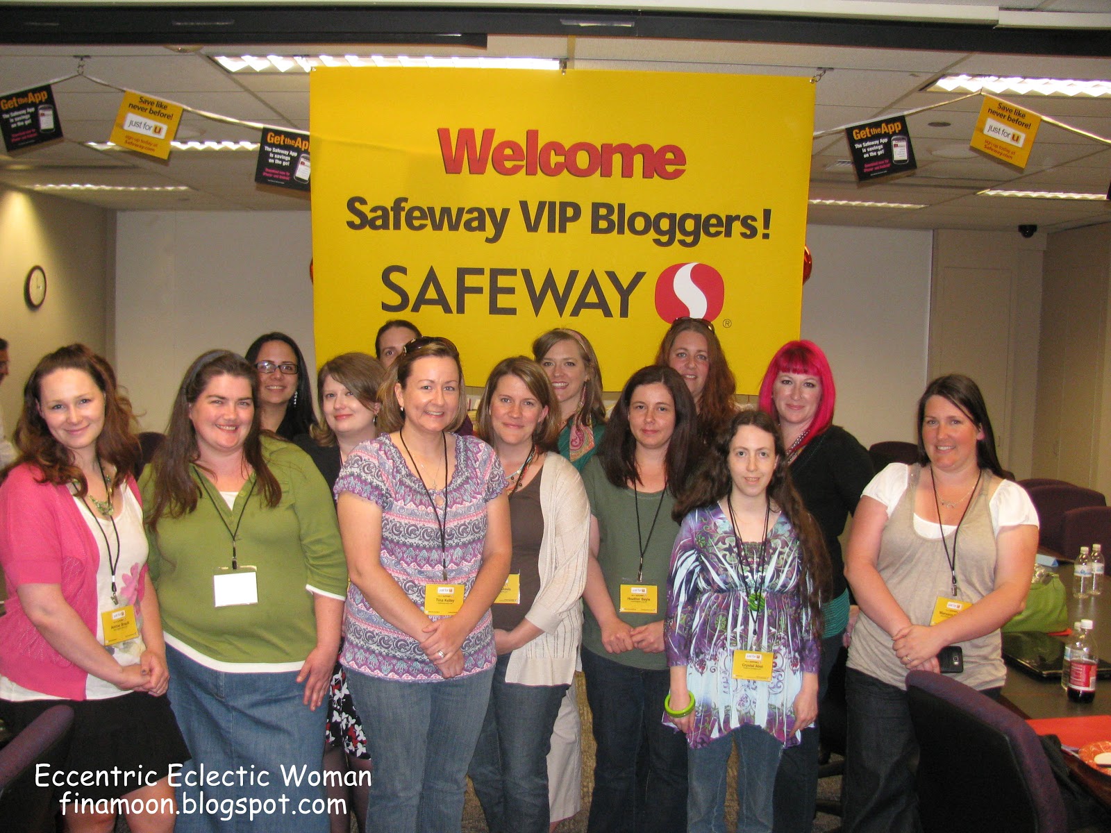 Eccentric Eclectic Woman Portland Oregon Safeway VIP Blogger Event