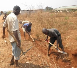 Município de Catandica cede à pressão dos vendedores Município de Catandica cede à pressão dos vendedores