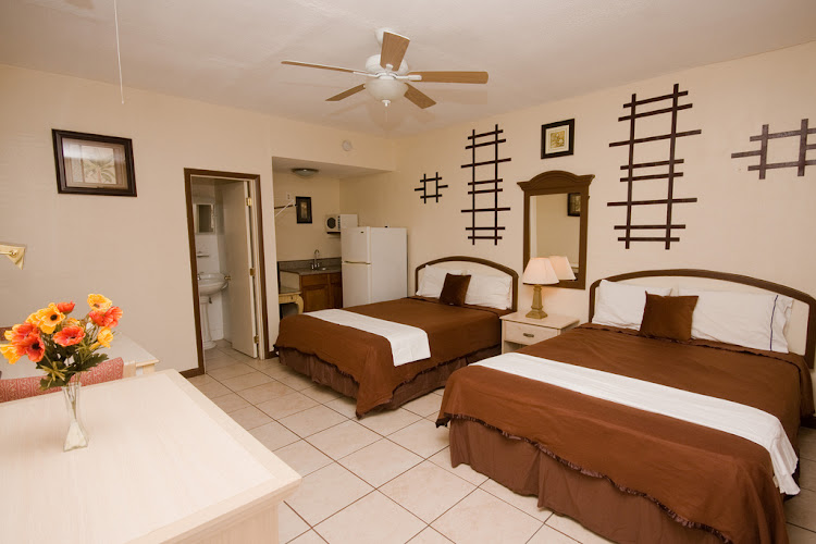 60+ Couple Bedroom Design Ideas | Alexander Gruenewald