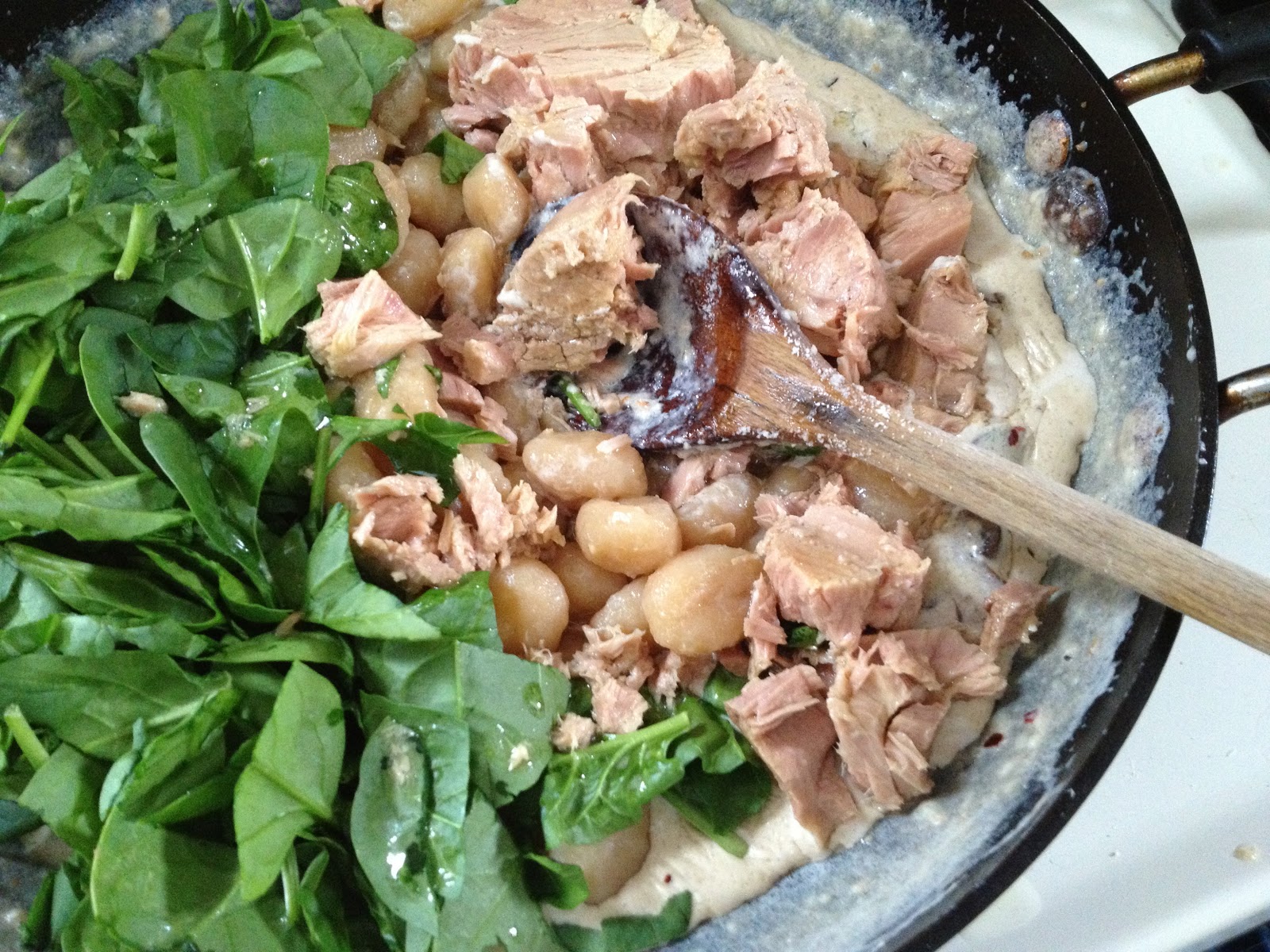 Clever Karen Gnocchi with Tuna, Mushrooms, and Spinach