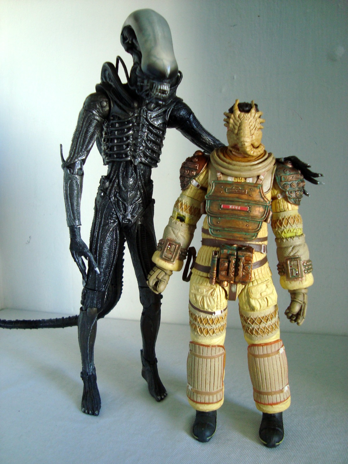 http://2.bp.blogspot.com/-WTstEVFulL4/VbnXkGaEsjI/AAAAAAAA23g/9MEKbhGIUn4/s1600/alien-kane-neca021.jpg