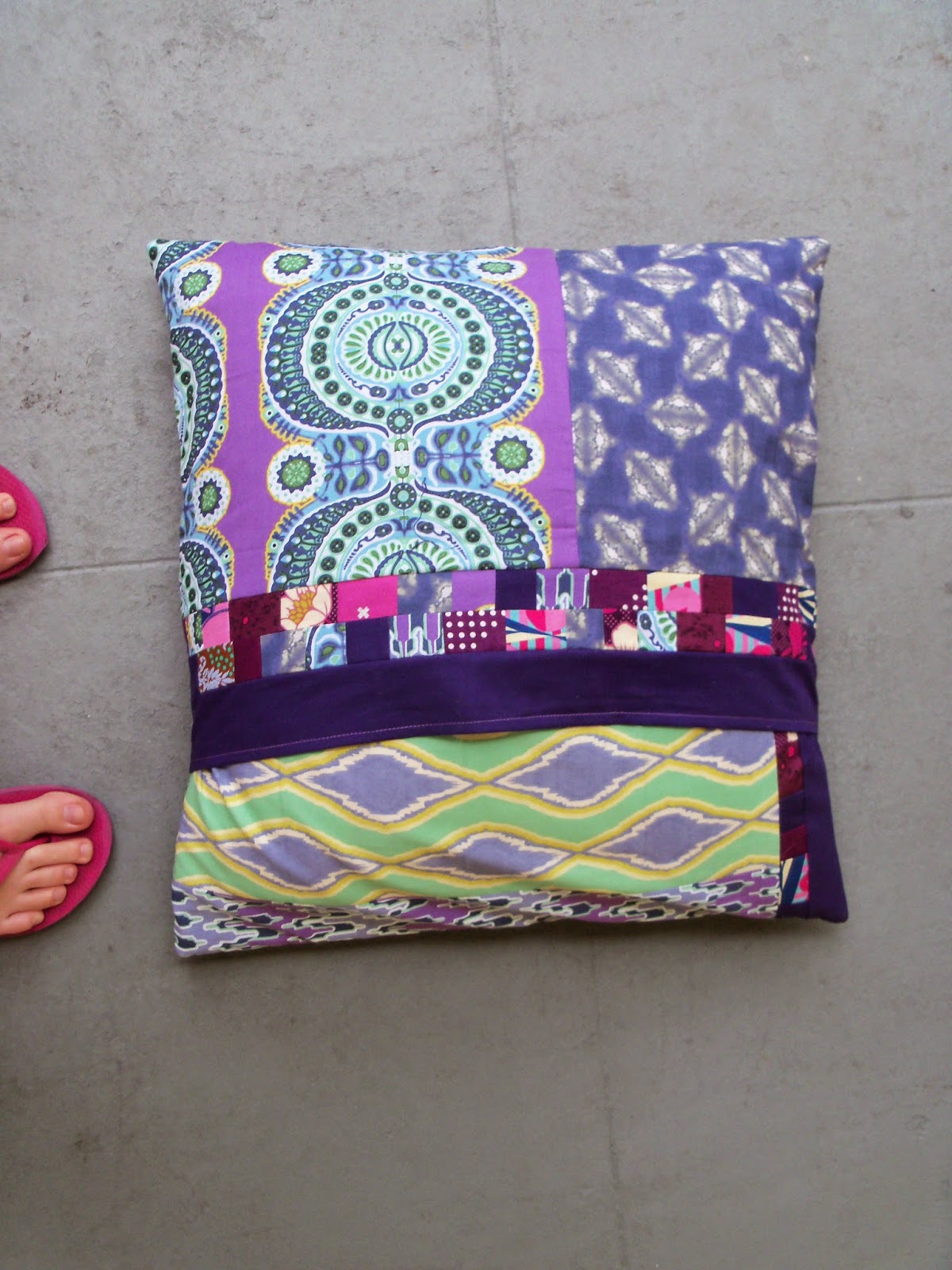 Thread Everywhere Kate's First Tutorial A Scrappy Strip Pieced