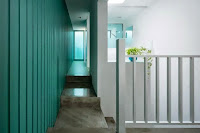 Shiga Narrow Urban Promenade House Design With Concrete Walls And Upper Bridge Shiga Narrow Urban Promenade House Design With Concrete Walls And Upper Bridge