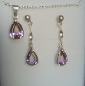 Set of pendant and earrings with ameTrine gemstones
