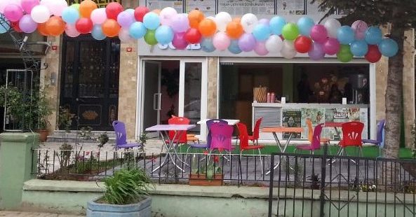 Sarisin Kosuyolu Kosuyolu Kadikoy Istanbul Reztoran Turkiye
