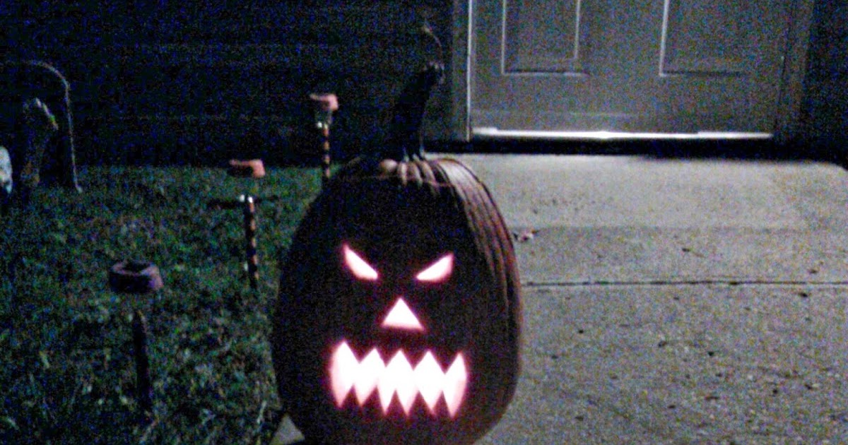 Mixed Bag Mama 4 Ways to Light a JackOLantern Without Burning Yourself!