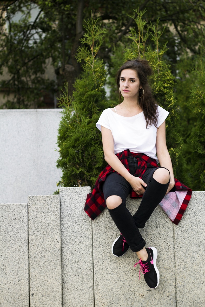 Fountain in the rain
