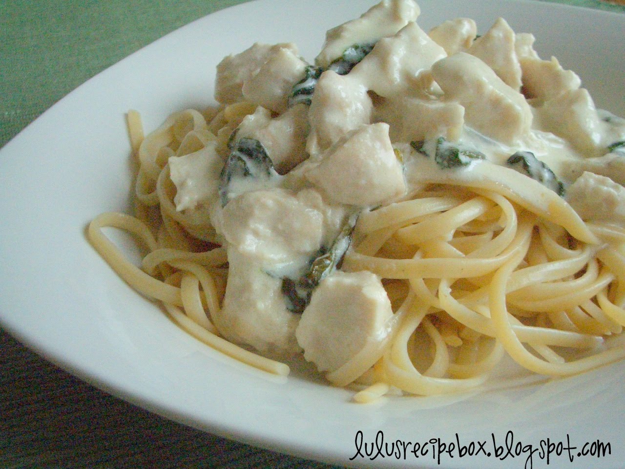 Leesh & Lu's Recipe Box Creamy Chicken & Spinach Alfredo
