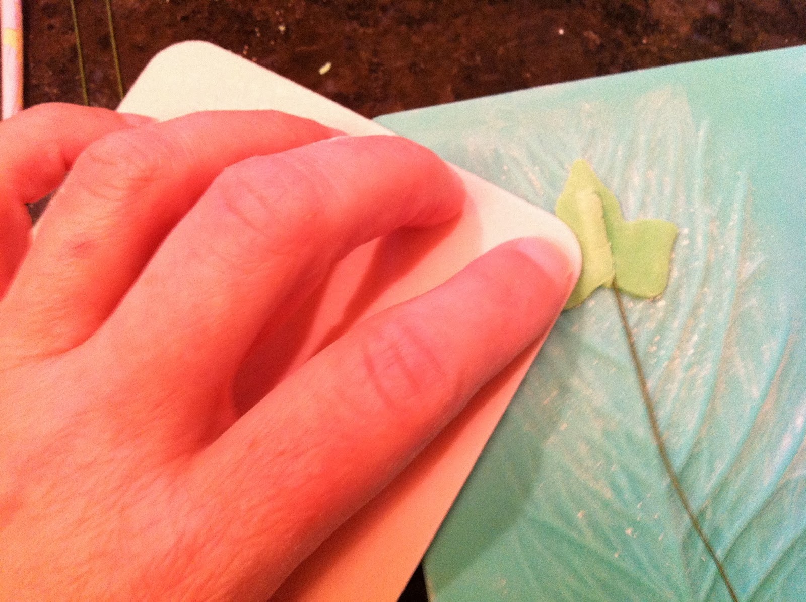 The Iced Queen Gum Paste Ivy from Wilton Course 4