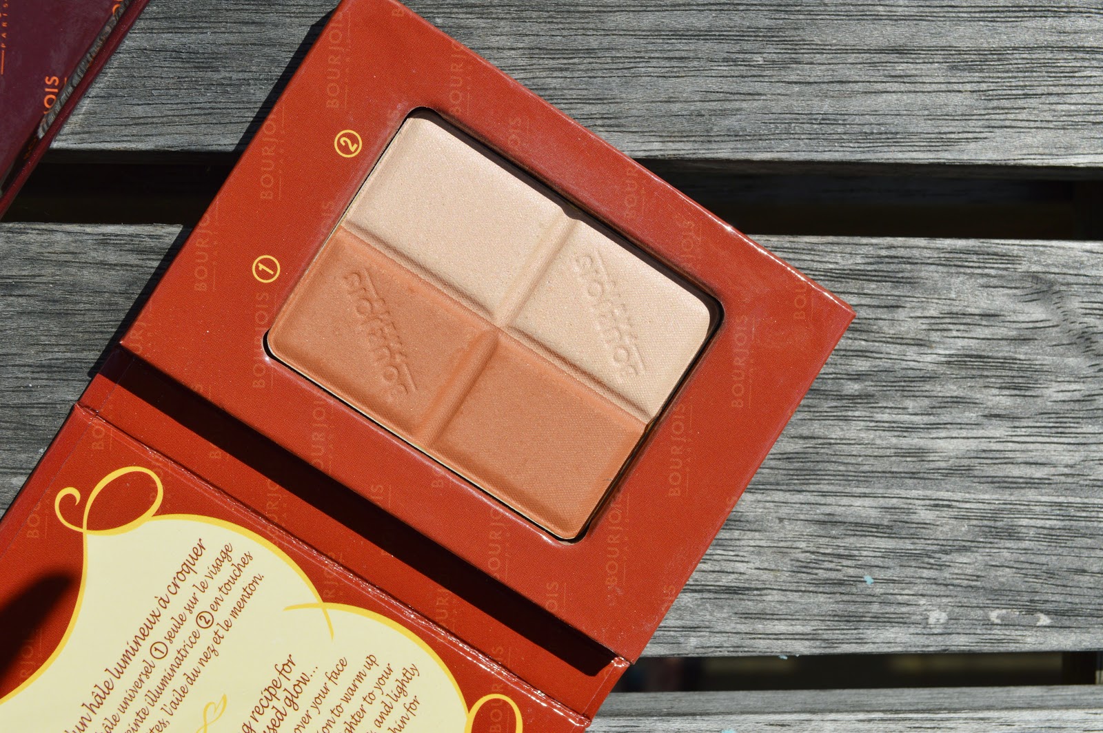 Bourjois Bronzing Powder highlighter duo and Gold Bronzing Powder