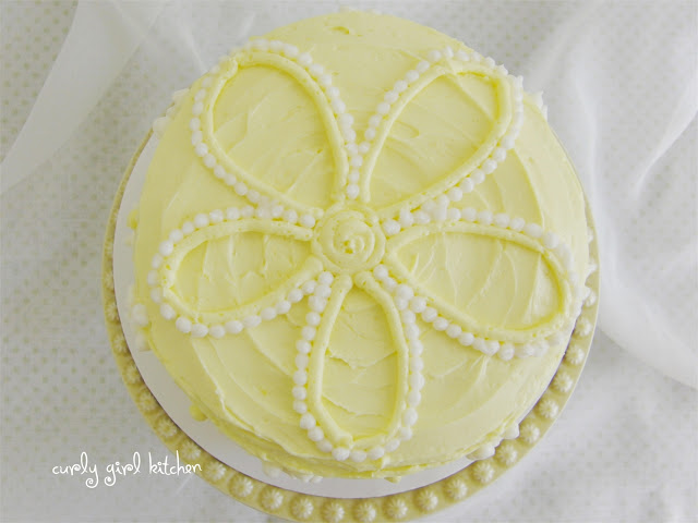 Curly Girl Kitchen Summer Cakes in Pretty Pastels, Dots